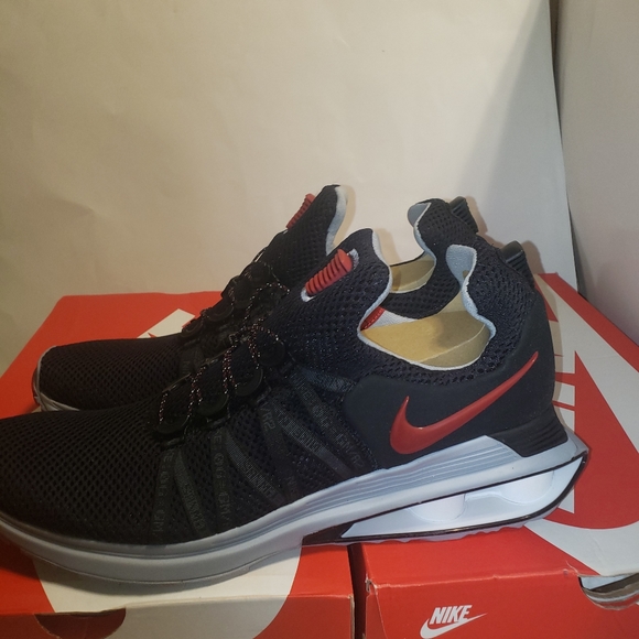 Nike Shox Gravity Shoe - Picture 6 of 16